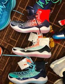 国产球鞋裂开还能穿吗视频,揭秘能否继续穿行的真相