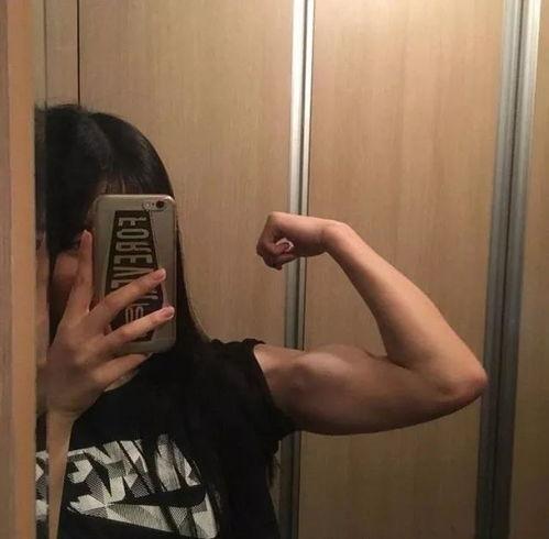 国产偷拍 情侣自拍视频