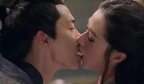 国产上司女下属吻戏视频,国产职场剧中的激情火花